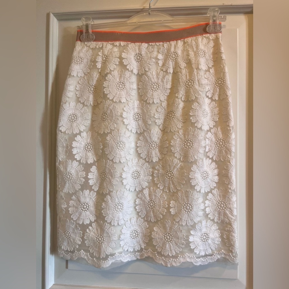 Cream Embellished Knee-Length Pencil Skirt with orange elastic band